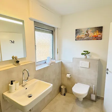 Apartment Apartment Koeln-Frechen